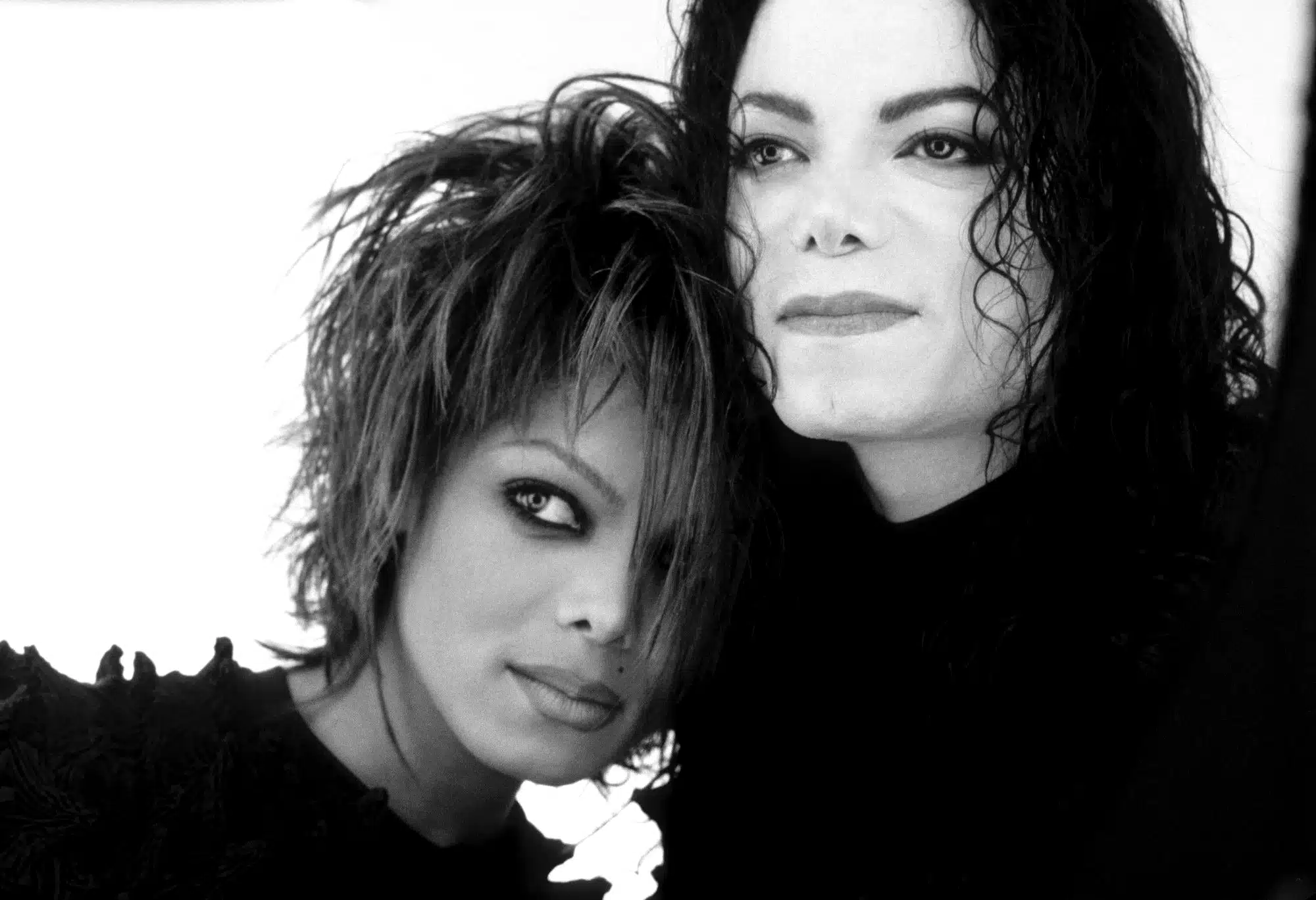 ON THIS DAY: 20 June 1995 - Michael Jackson Made HIStory